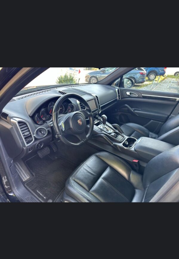 PORSCHE CAYENNE PACHET GTS 3.0 DIESEL - Image 5